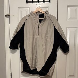 Black and tan men’s half zip size L